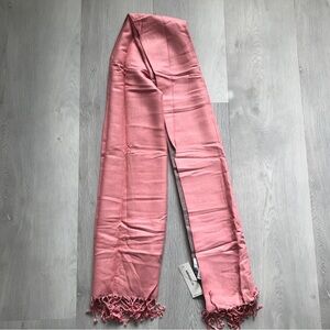 MINISO JAPAN PINK TAUPE RECTANGLE BLANKET SCARF NWT